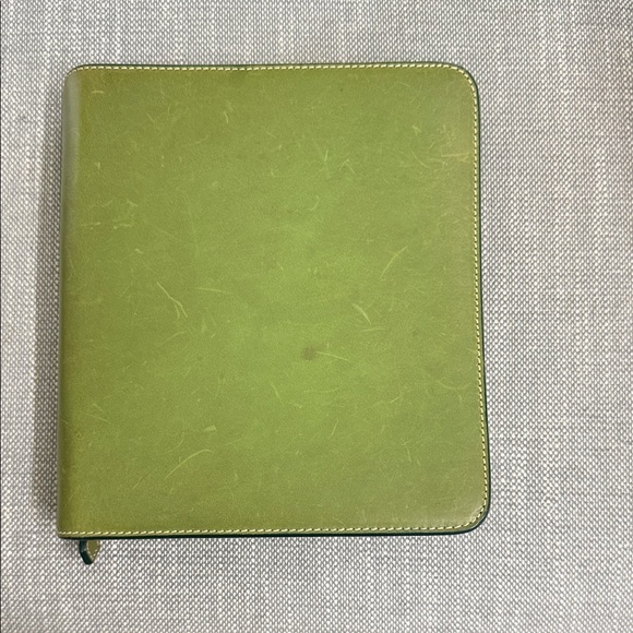 Green Leather Binder with phone case and credit card slots-Authentic! - Picture 1 of 5